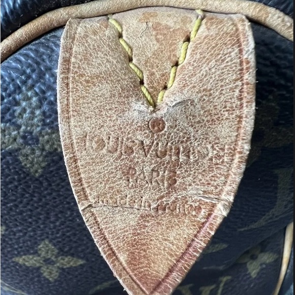 Louis Vuitton Vintage Handbag - Picture 2 of 10